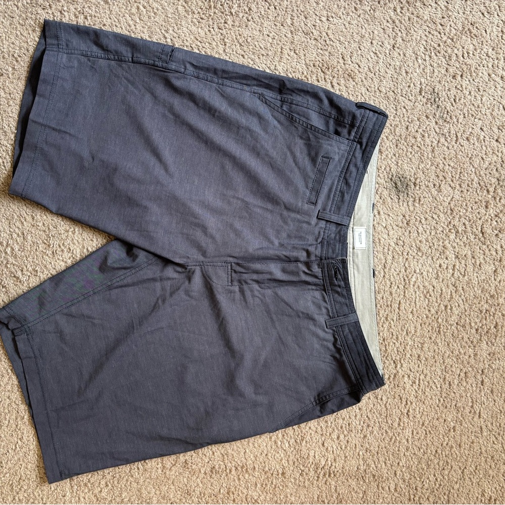Men's Gray Shorts